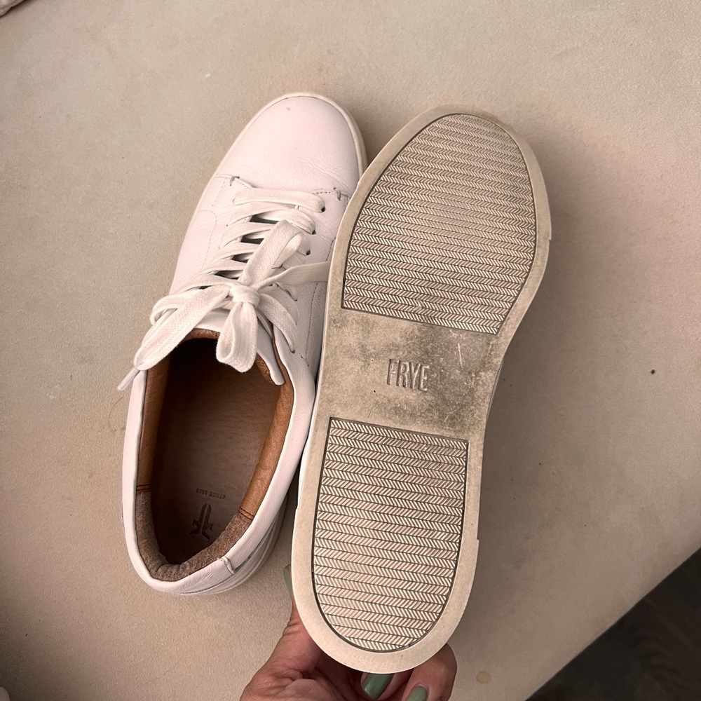Fry shoes